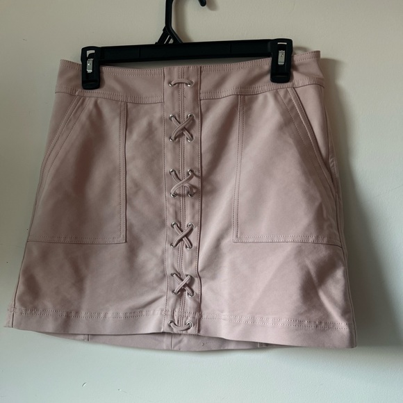 Express Blush Pink Faux Mini Skirt with Lace-Up Front – Size 6 - Picture 6 of 7